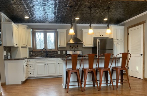 Neillsville Cabina | The River House-near Neillsville and Hatfield
