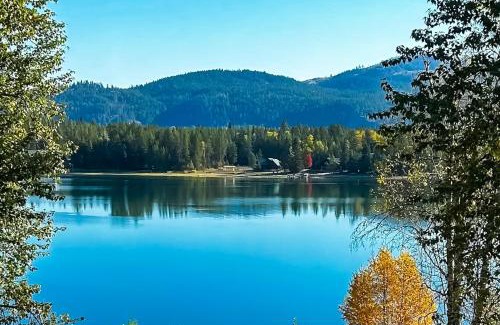 Sandpoint Casa | The River House