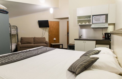 Thredbo Hotel | The River Inn Thredbo