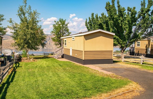 Wilbur Cabina | The River Rue RV Park