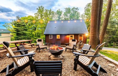Airville Casa | The River Shack - kayaks, fishing, quiet, family