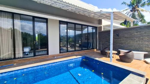 Mataram Hotel | The Riverview