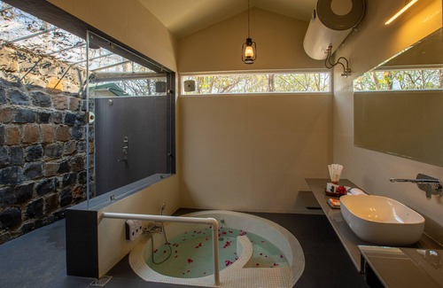 Baihar Complejo | The Riverwood Forest Retreat-Kanha
