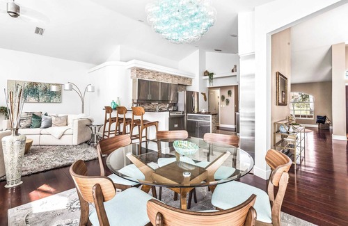 Keystone Casa | The Robins Nest|Lakefront Home w/ Pool & Theater