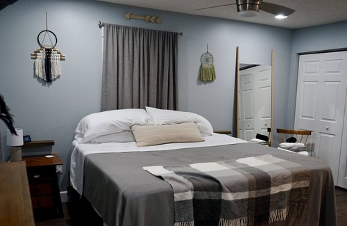 Wooster Casa | The Rock: 1 Block from Downtown w/ Private Parking