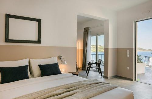 Skiathos Hotel | The Rock
