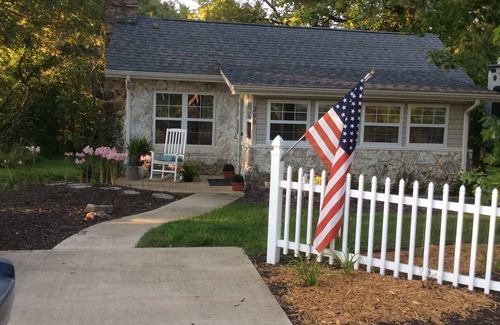 Salem Casa | The Rock House - Alquiler de vacaciones en Salem Missouri