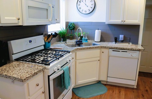 Yuba City Casa | The Rock House Yuba City