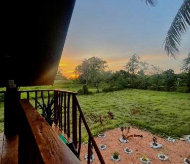 Sigiriya Cama Y Desayuno | The Rock & Paddy Resort