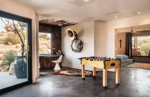 Pioneertown Casa | The Rockstar By The Cohost Company