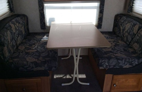 Cloyne Casa | The Rockwood - 26' RV/trailer