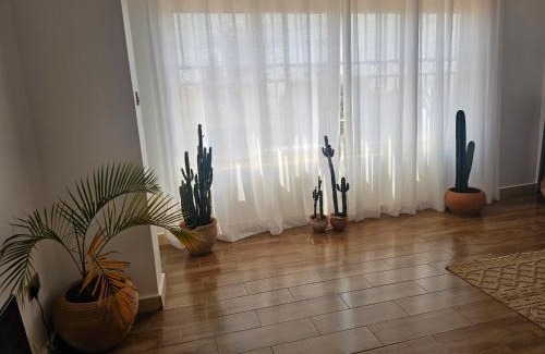 Entebbe Apartamento | The Rocky Apartment lumuli