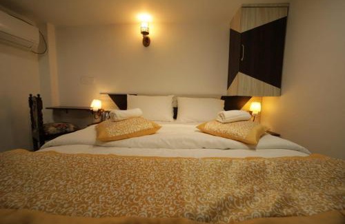 Varanasi Casa | The Roma Homestay in Sarnath Varanasi