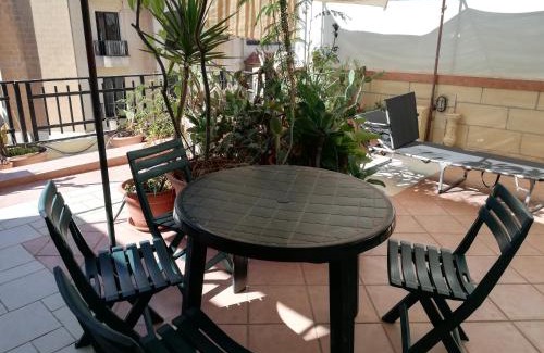 Marsaskala Apartamento | The roof garden maisonette