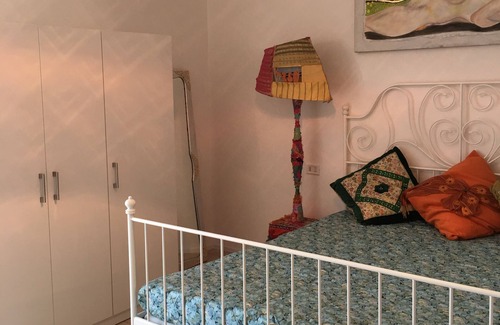 Bellariva Villa | La sala en el taller de arte - a 10 minutos de la playa.