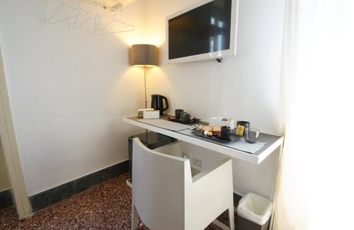 Messina Casa | Las habitaciones de Piazza Cairoli, Habitación Deluxe Queen (Doble)