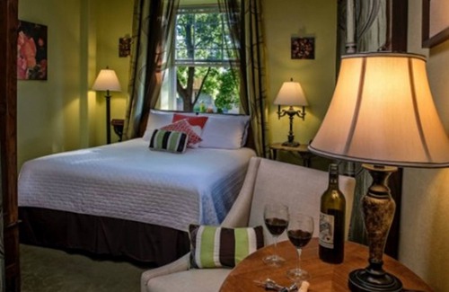Coeur d'Alene Cama Y Desayuno | The Roosevelt Inn & Spa