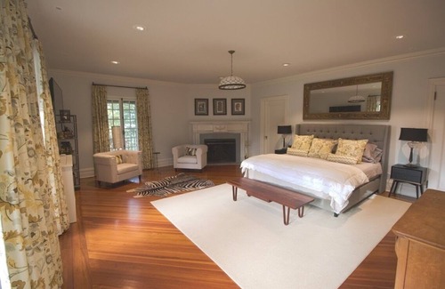 Highland Mills Cama Y Desayuno | The Roosevelt Room at Rushmore Estate in Woodbury NY Bed and Breakfast