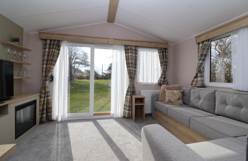 Compton Dundon Chalet De Esquí | The Roost - Family Friendly caravan near Glastonbury & Street