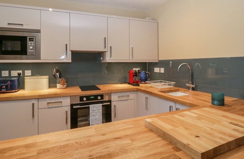 Haselbury Plucknett Apartamento | THE ROPE HOUSE, pet friendly, luxury holiday cottage in Crewkerne