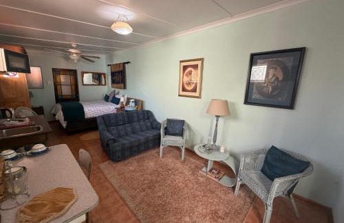 Cradock Casa | The Rose and Olive