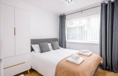 Holton Casa | The Rose, Holton