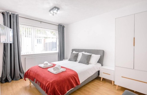 Holton Casa | The Rose, Holton