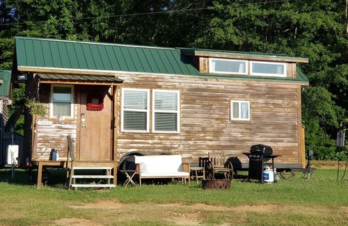 Georgia Coast Casa | The Rosebud Tiny Home