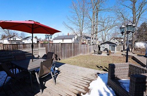 Port Dover Casa | The Rowe House Cottage Rental