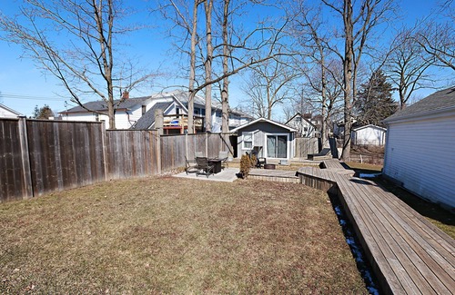Port Dover Casa | The Rowe House Cottage Rental