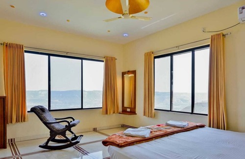 Panchgani Complejo | The Royal Heaven by Joy Suites
