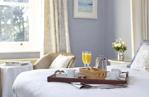 Ventnor Hotel | The Royal Hotel