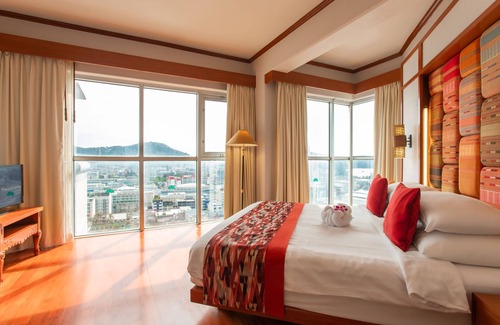 Patong Complejo | The Royal Paradise Hotel & Spa