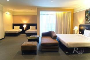 Bang Phlat Hotel | The Royal River Hotel