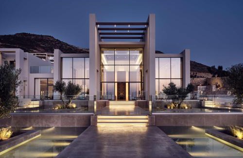 Lavris Complejo | The Royal Senses Resort & Spa Crete, Curio Collection by Hilton