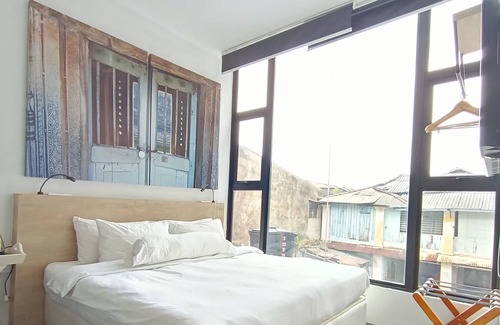 Bandar Hilir Hotel | The Rucksack Caratel