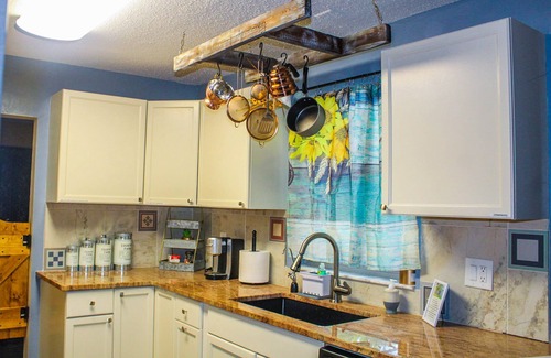 Port Malabar Casa | The Rustic Retreat: Heated Pool, Movie Theater, Event Rental !!