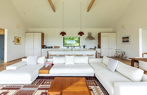Copake Lake Casa | The Rye House: All-Season Paradise w/Pool+Hot Tub