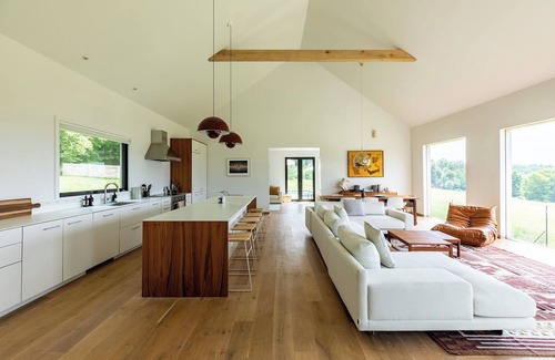 Copake Lake Casa | The Rye House: All-Season Paradise w/Pool+Hot Tub