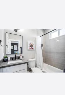 Lawndale/ Wayside Apartamento | The Safari