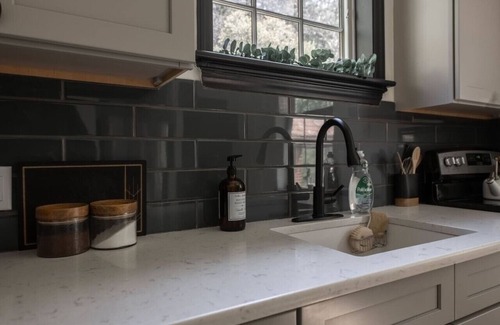 Conestoga Casa | The Safe Harbor Home | Quiet Retreat, Fire Pit, Nature