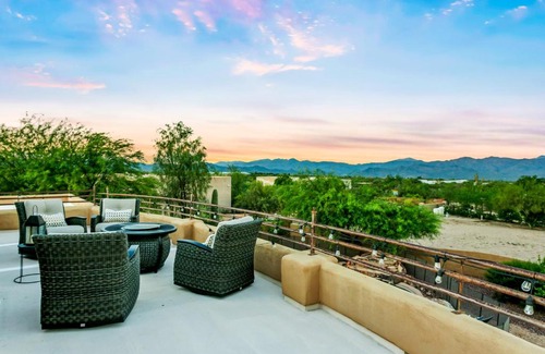 Rio Verde Foothills Casa | The Saguaro House