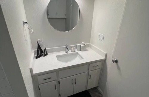 West Lake Stevens Casa | The Sail Away Townhome