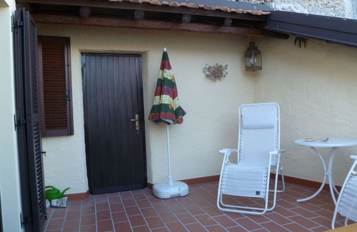 Calozzo Apartamento | "La Vela" ático en una posición dominante con hermosa vistas del lago y las montañas