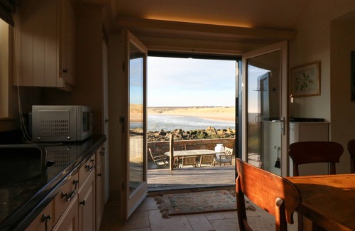 Cruden Bay Cabaña | THE SALMON BOTHY, pet friendly, country holiday cottage in Cruden Bay