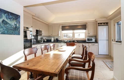 Cruden Bay Cabaña | THE SALMON BOTHY, pet friendly, country holiday cottage in Cruden Bay