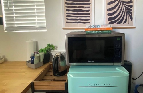 Blackshear-Prospect Hill Apartamento | The Salon . Tiny Living with Big Vibes . Walkable