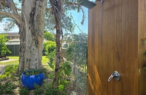 Narrawallee Casa | The Salty Deck 52 Normandy Street