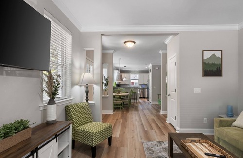 Bluffton Casa | The Salty Lime- 4 Bedroom Townhouse in the heart of Old Town!