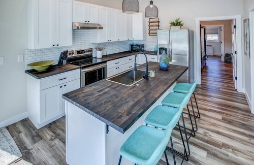 Cutthroat Harbor Estates Casa | The Salty Sailfish: Live the Keys Life, Stunning Canal Front Home, Pool, Dock & Dog-Friendly Bliss!